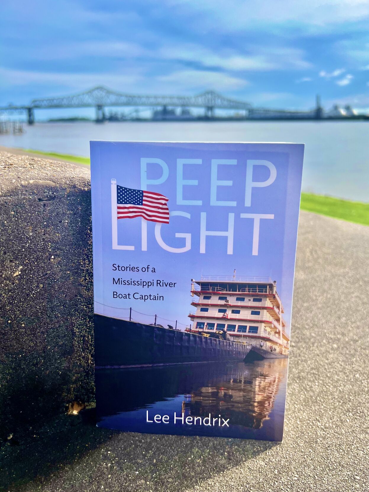 peep light 1